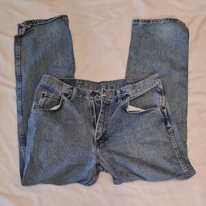 Wrangler Blue Relaxed Fit Jeans